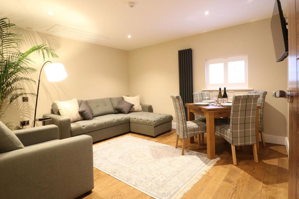 Ashbourne Luxury Suites מראה חיצוני תמונה